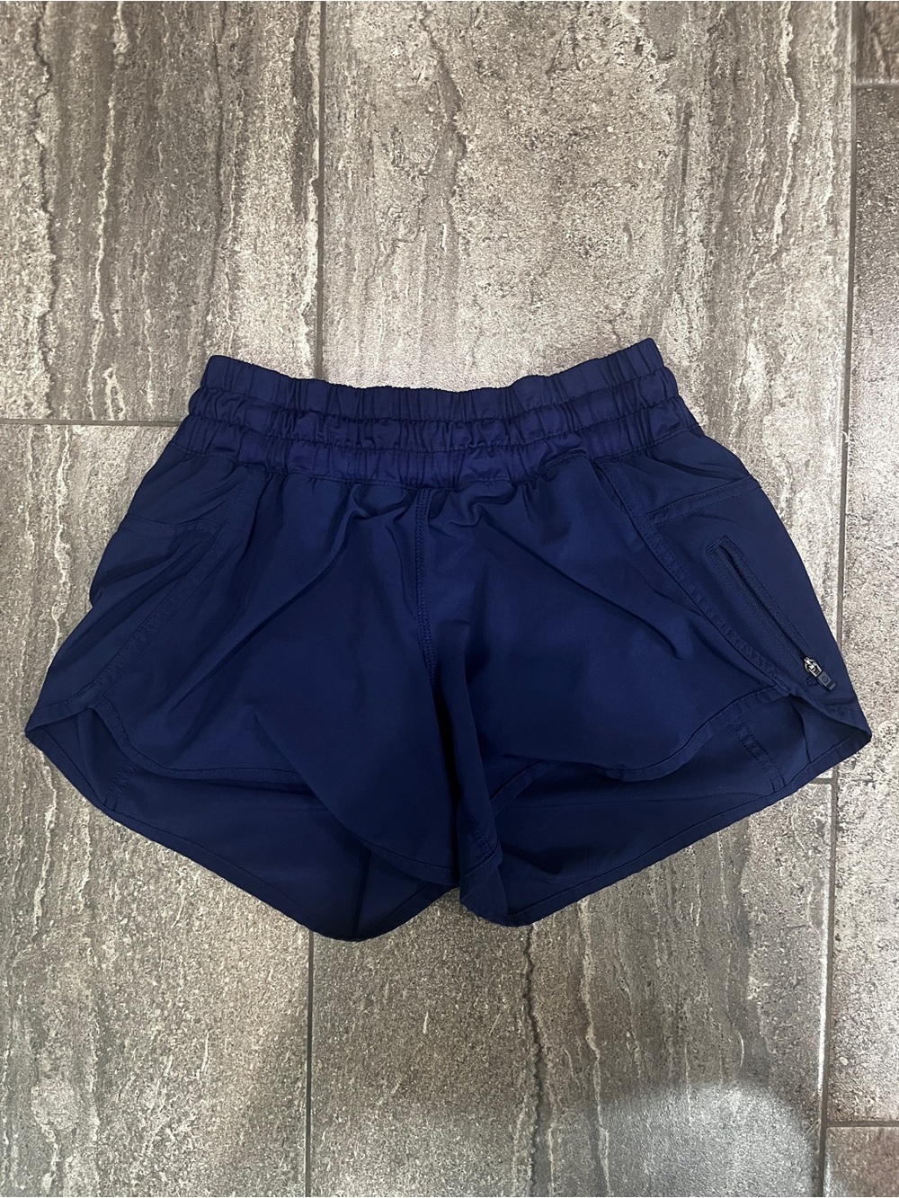 Lululemon Hotty Hot High-Rise Lined Short 2"